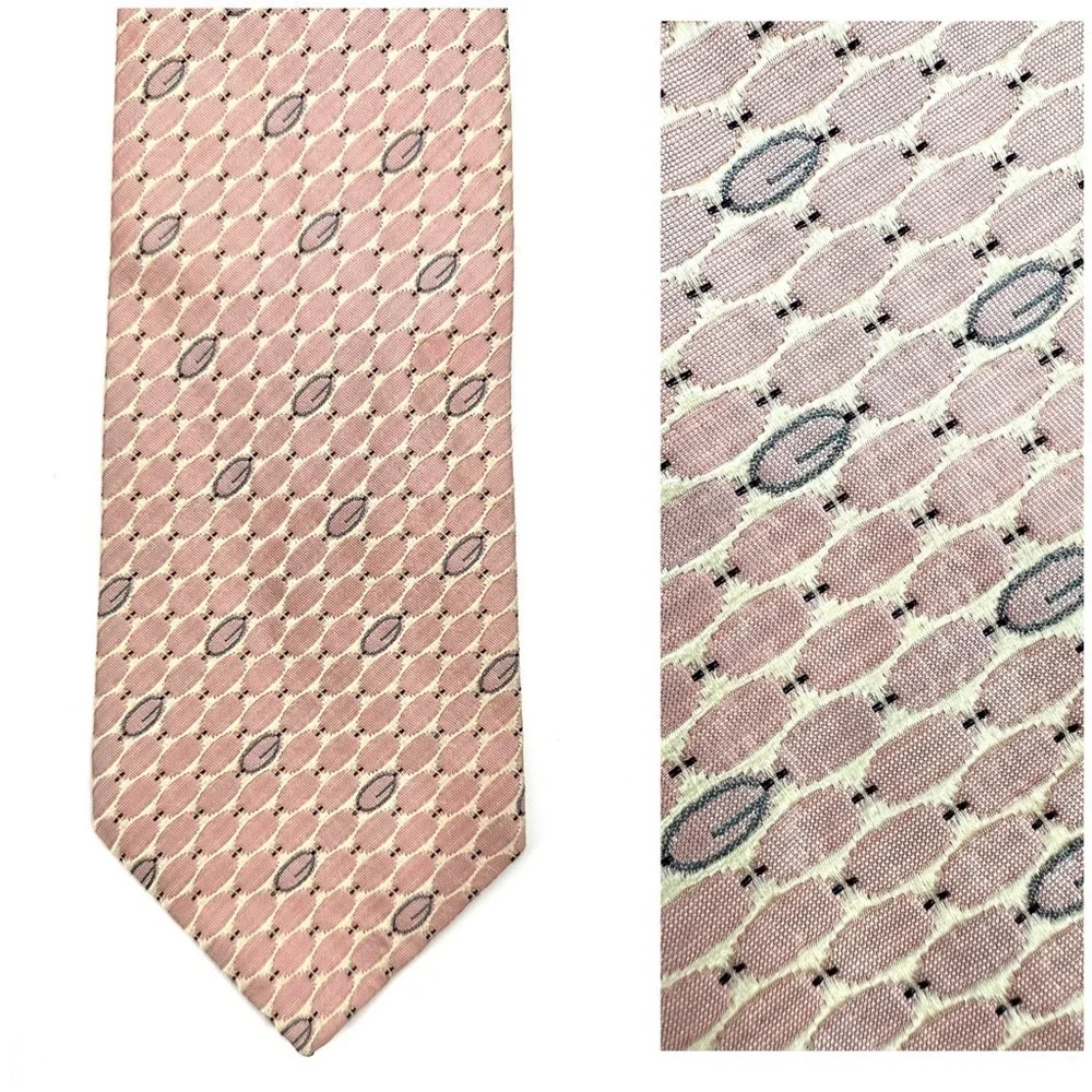 Gucci 100% Silk Tie Pink Pointed With Monogram G Made In Italy Oval Pattern